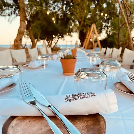 Ξενοδοχείο Eco And Magic Garden 3*